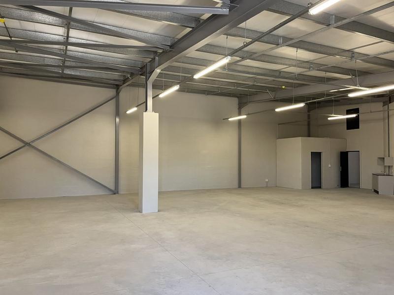 To Let commercial Property for Rent in Milnerton Central Western Cape